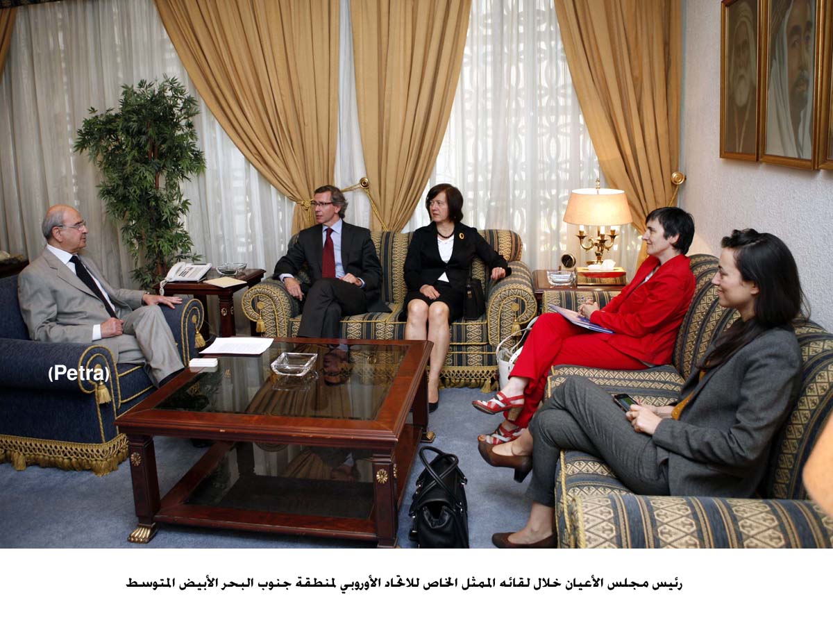 المصري يلتقي المبعوث الخاص للاتحاد الأوروبي