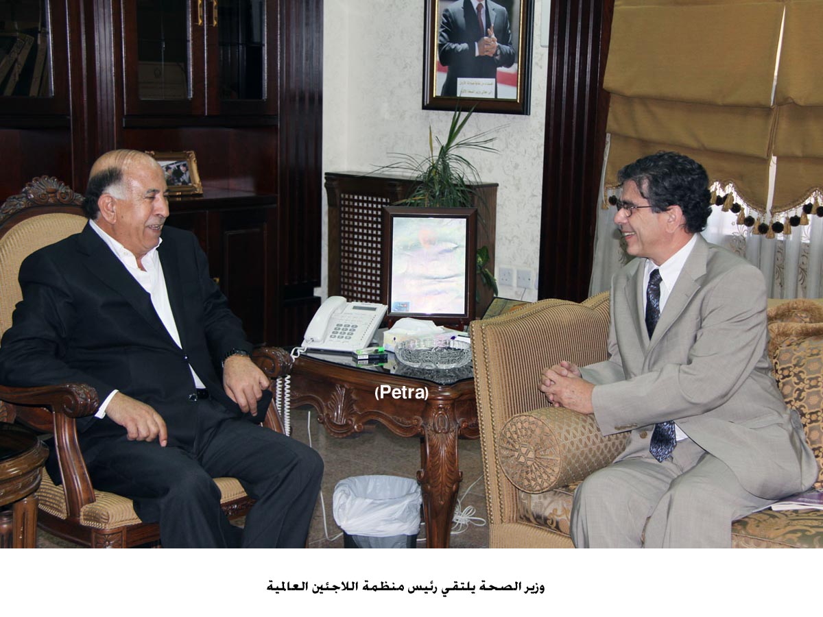 وزير الصحة : نوفر الخدمات الحياتية الأساسية للاجئين السوريين بالمملكة