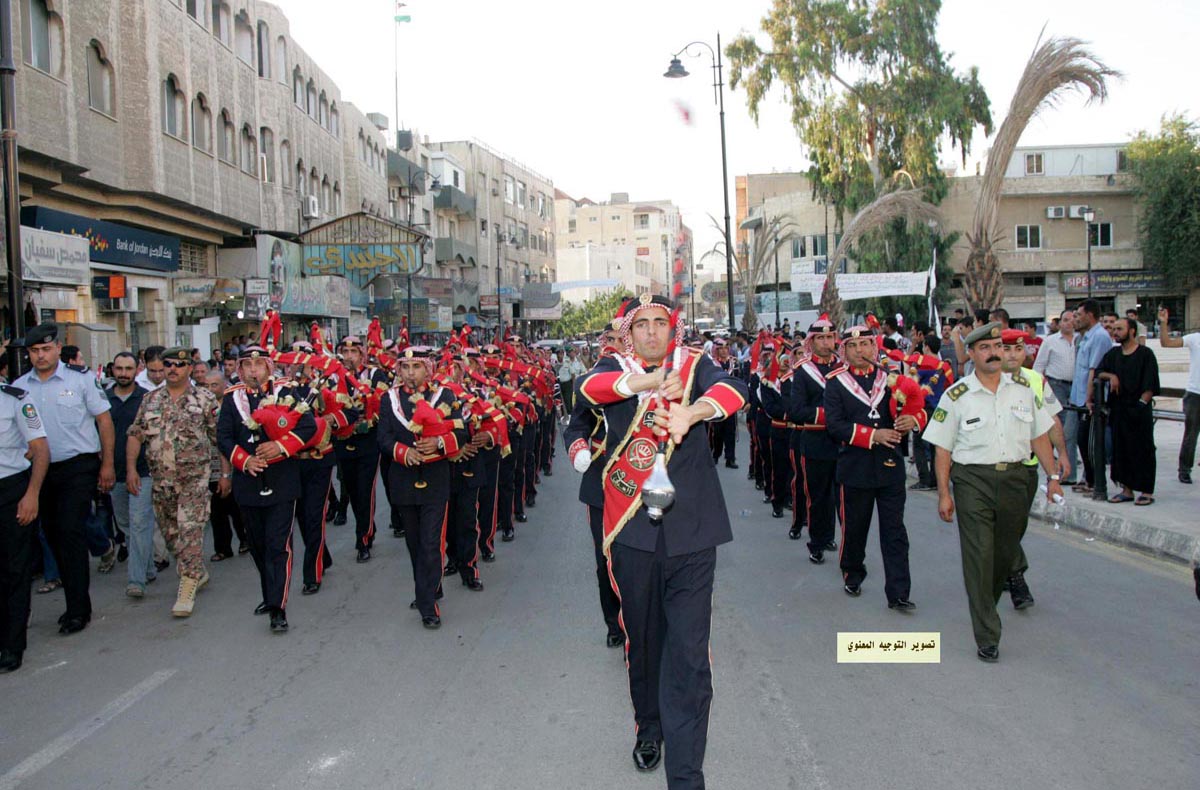 القوات المسلحة تحتفل بالأعياد الوطنية في جرش