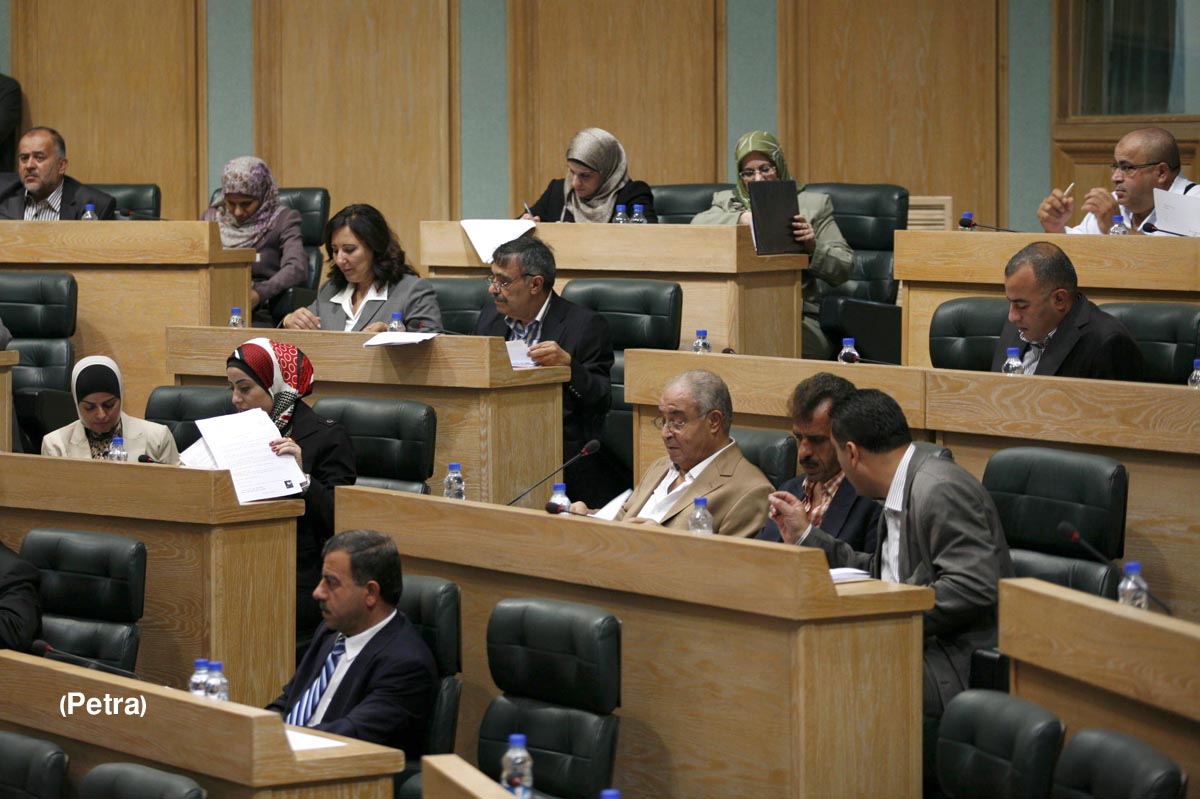 مجلس النواب يقر القانون المعدل لأحكام الاموال غير المنقولة
