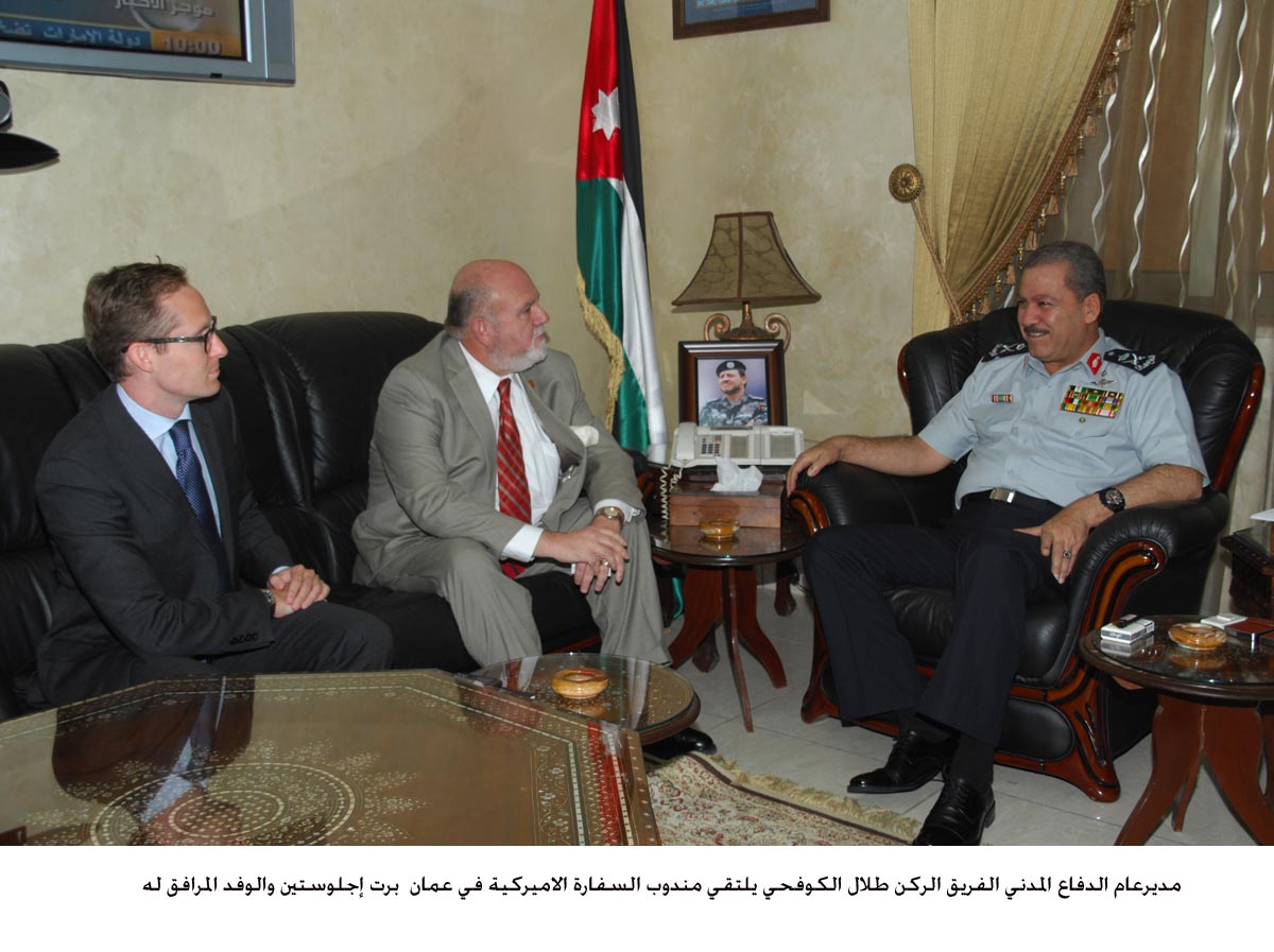 اتفاقية تعاون لتدريب كوادر الدفاع المدني الفلسطيني