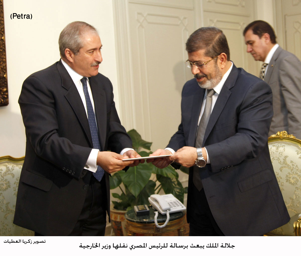 جلالة الملك يبعث برسالة للرئيس المصري نقلها وزير الخارجية