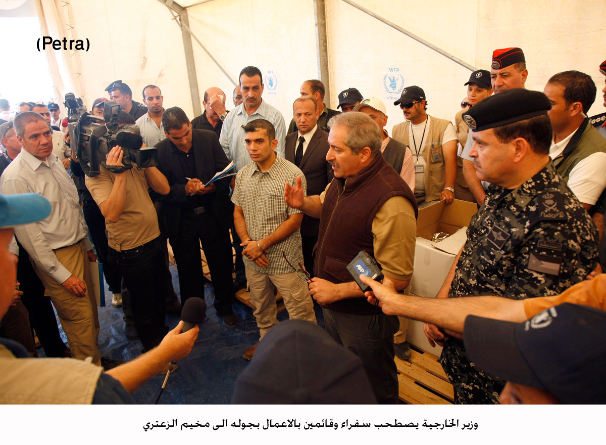 FM, foreign ambassadors tour Zaatari refugee camp
