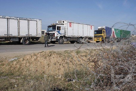 إعادة فتح معبر كرم ابو سالم التجاري