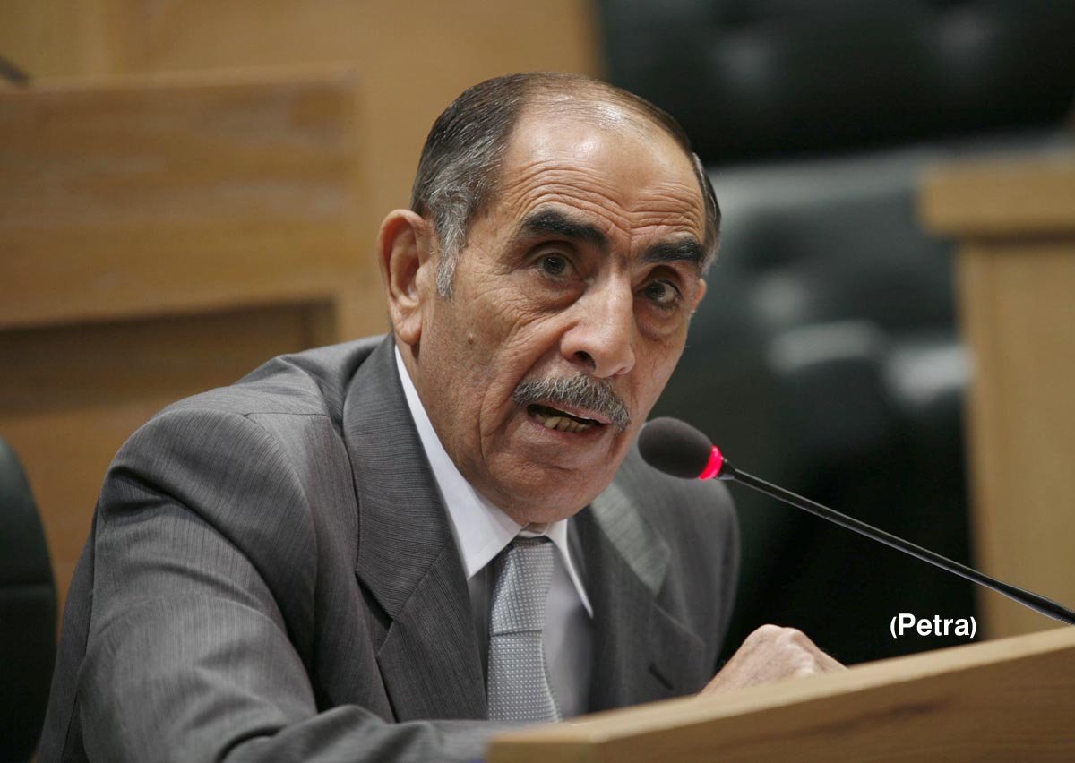 وزير الداخلية يعرض أحداث مخيم الزعتري خلال جلسة نيابية