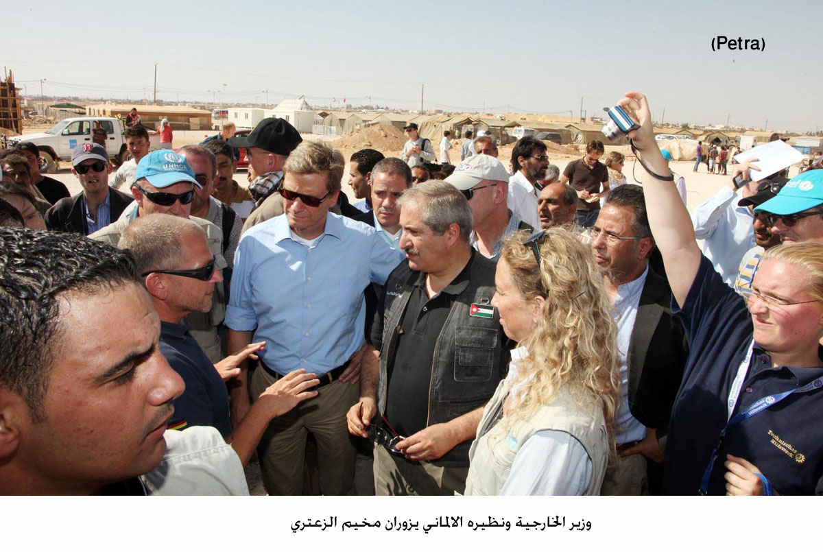 وزير الخارجية ونظيره الالماني يزوران مخيم الزعتري