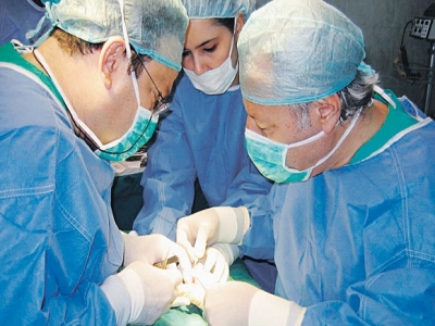 إجراء عملية ولادة متسرعة لسيدة في مستشفى التوتنجي وتزويدها ب 103 وحدات دم