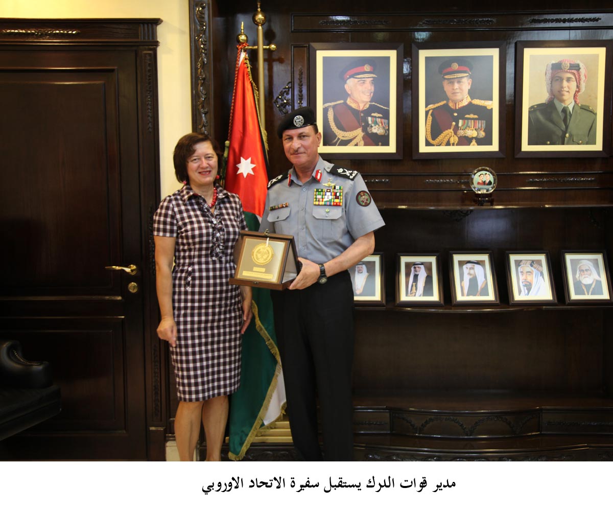 مدير قوات الدرك يستقبل سفيرة الاتحاد الاوروبي