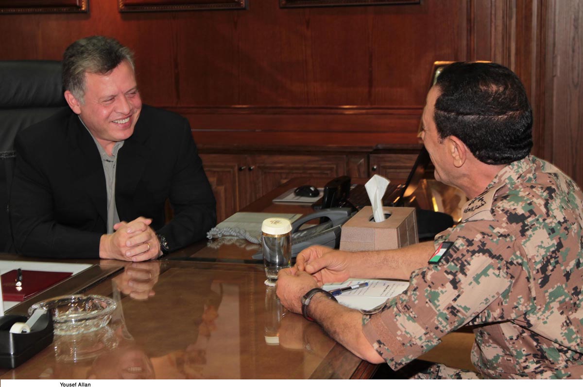 القائد الاعلى يزور القيادة العامة للقوات المسلحة