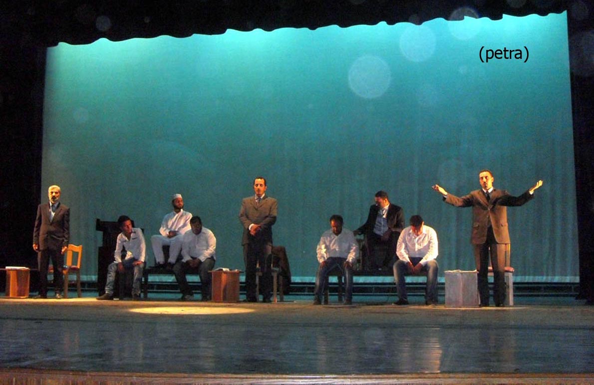 عرض مسرحية رسول الاصلاح في الزرقاء