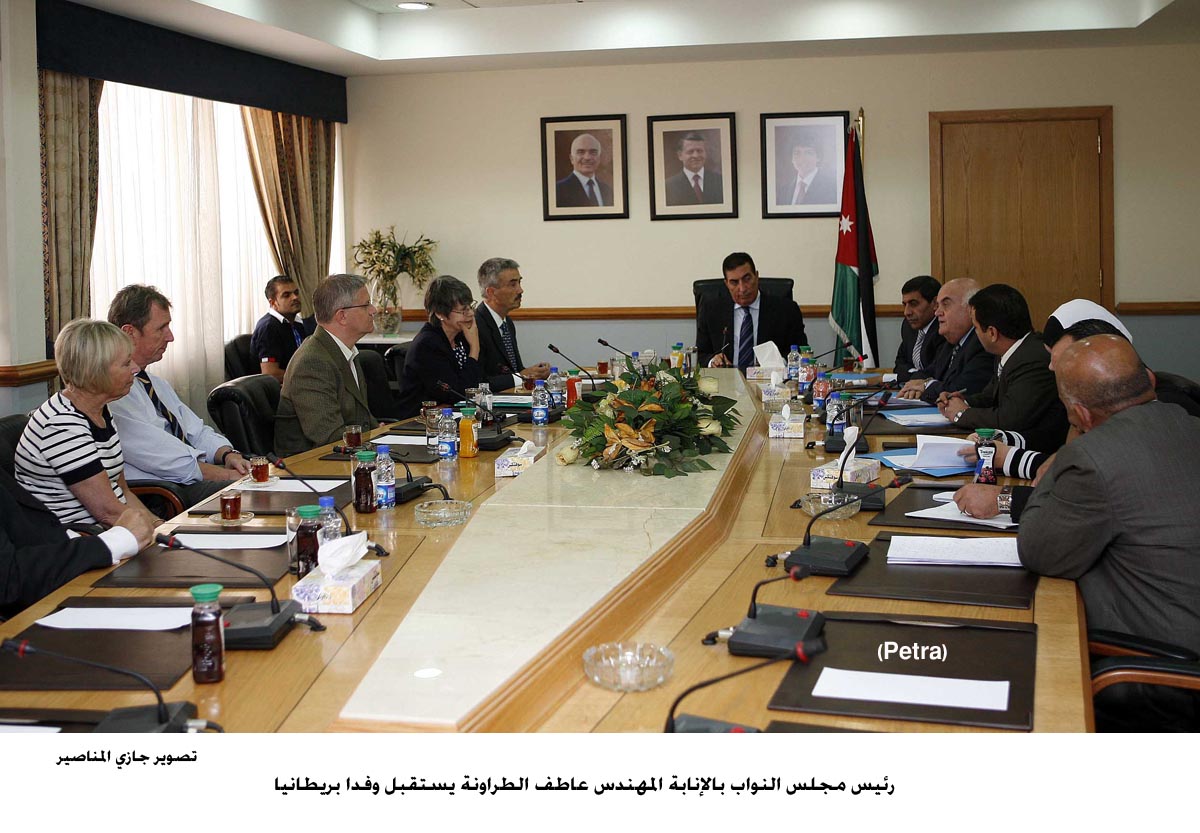 نائب رئيس مجلس النواب يستقبل وفدا بريطانيا