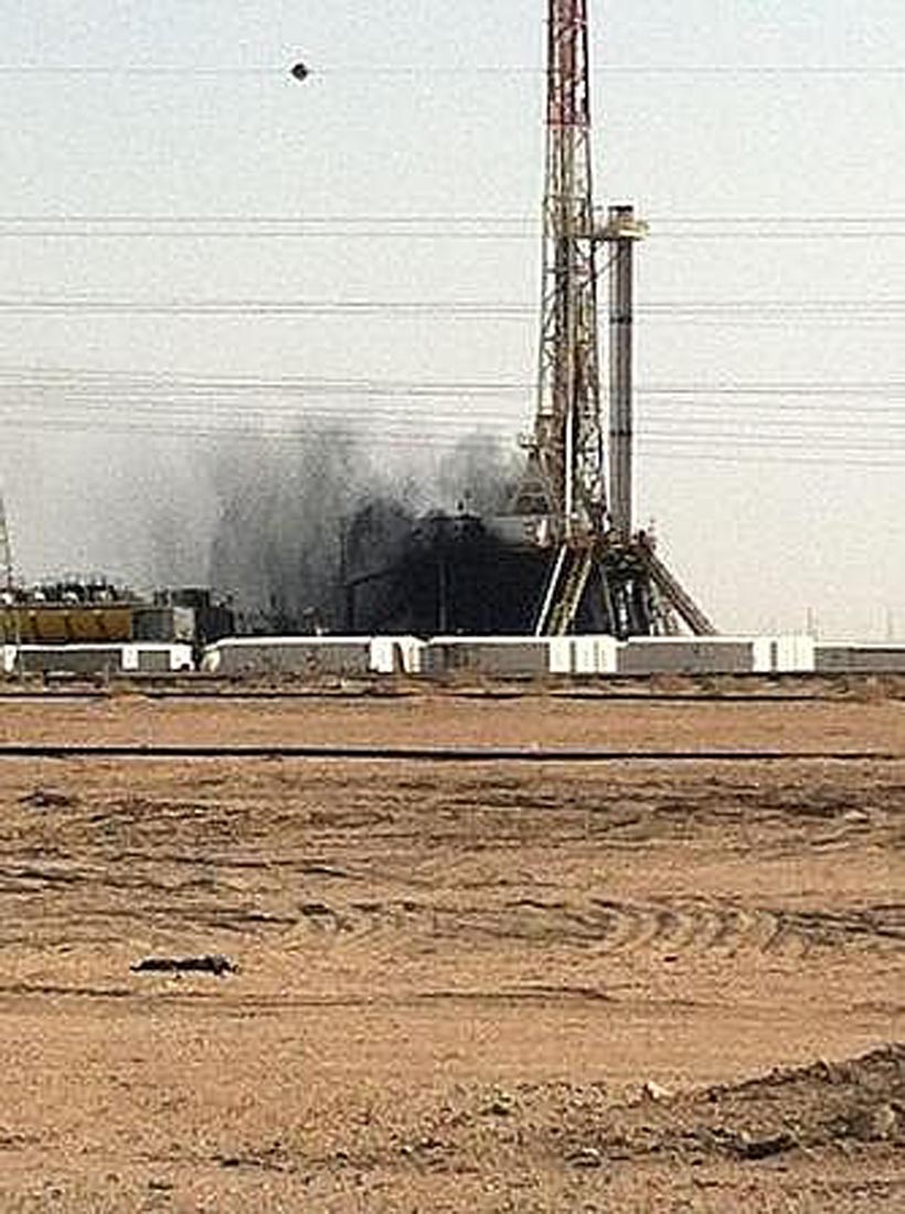 الكويت : اشعال بئر نفطية لإيقاف تسرب للغاز