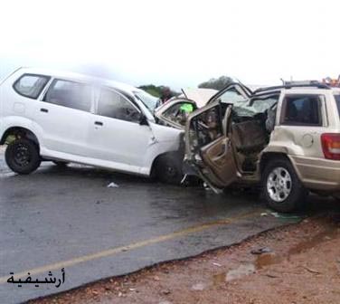 وفاه وخمسة مصابين إثر حادث تصادم