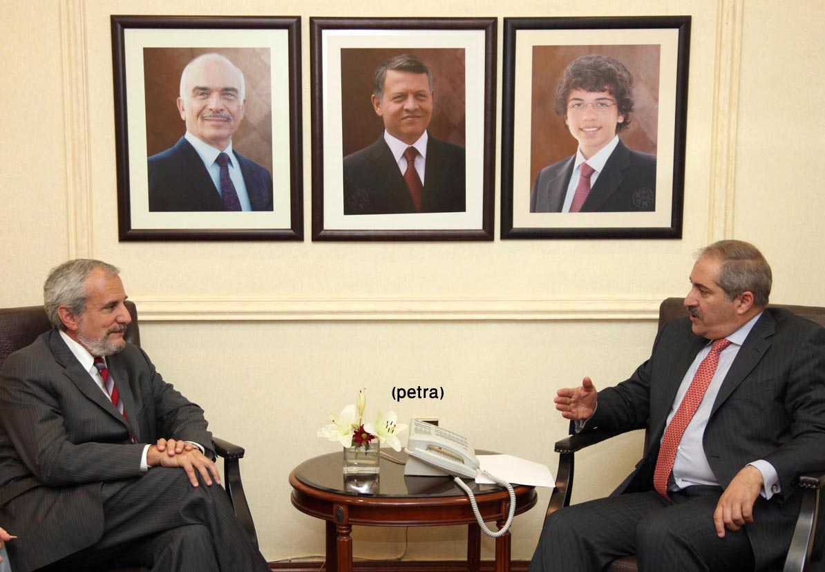 وزير الخارجية يستقبل نائب المفوض السامي للأمم المتحدة لشؤون اللاجئين