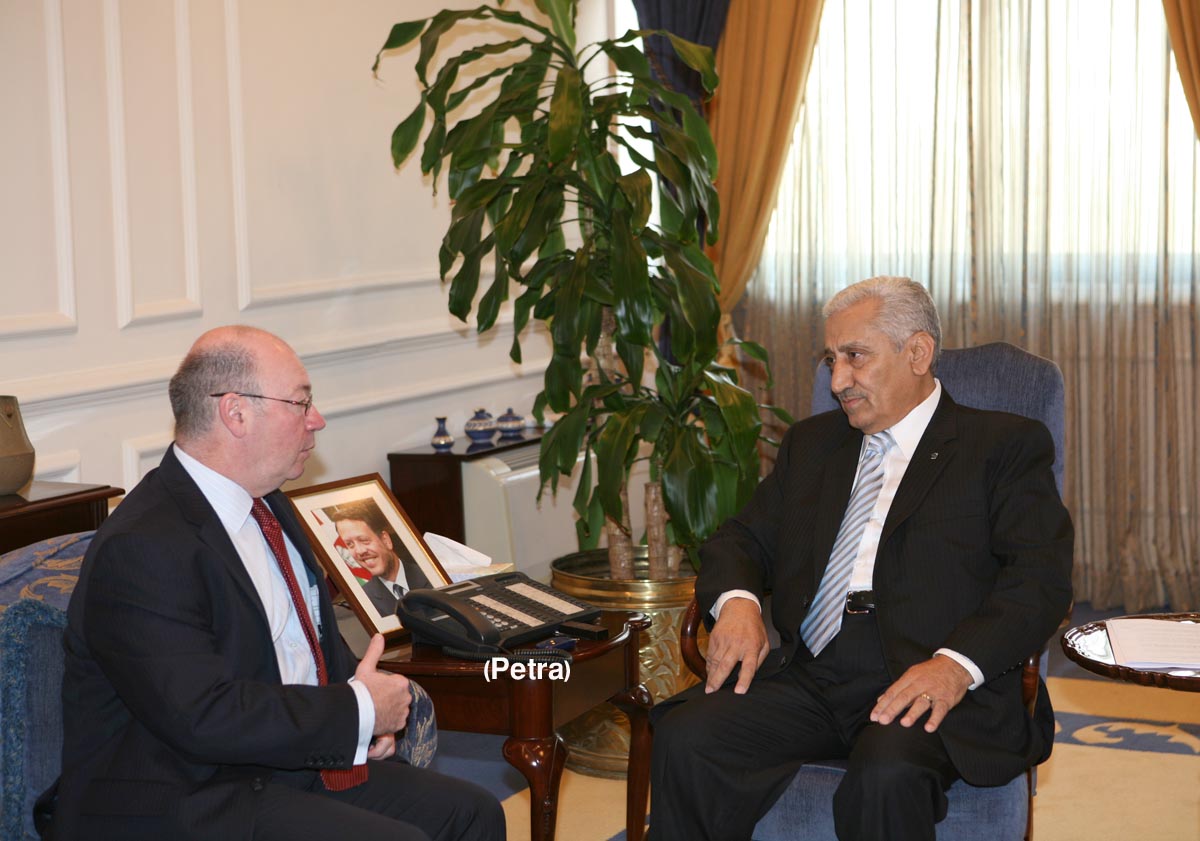 PM briefs British minister on Jordan's reform process