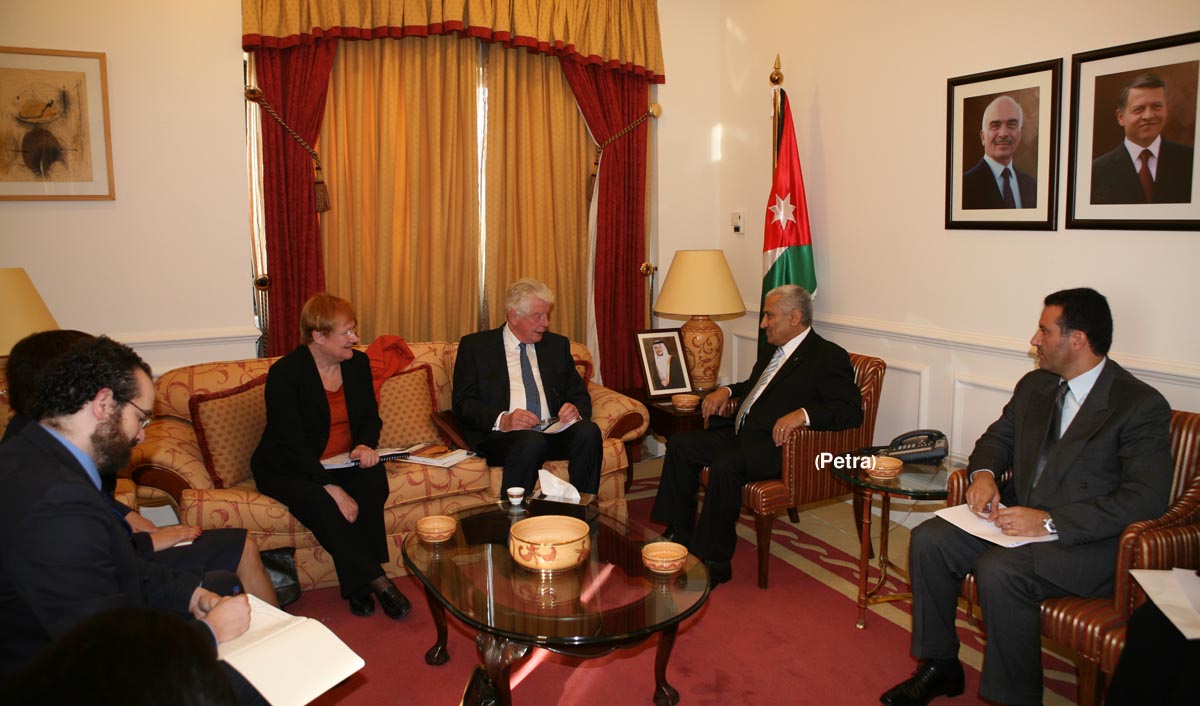 PM: Jordan is committed to enhancing democracy