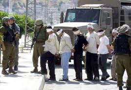 الاحتلال يعتقل 55 فلسطينيا في الضفة الغربية