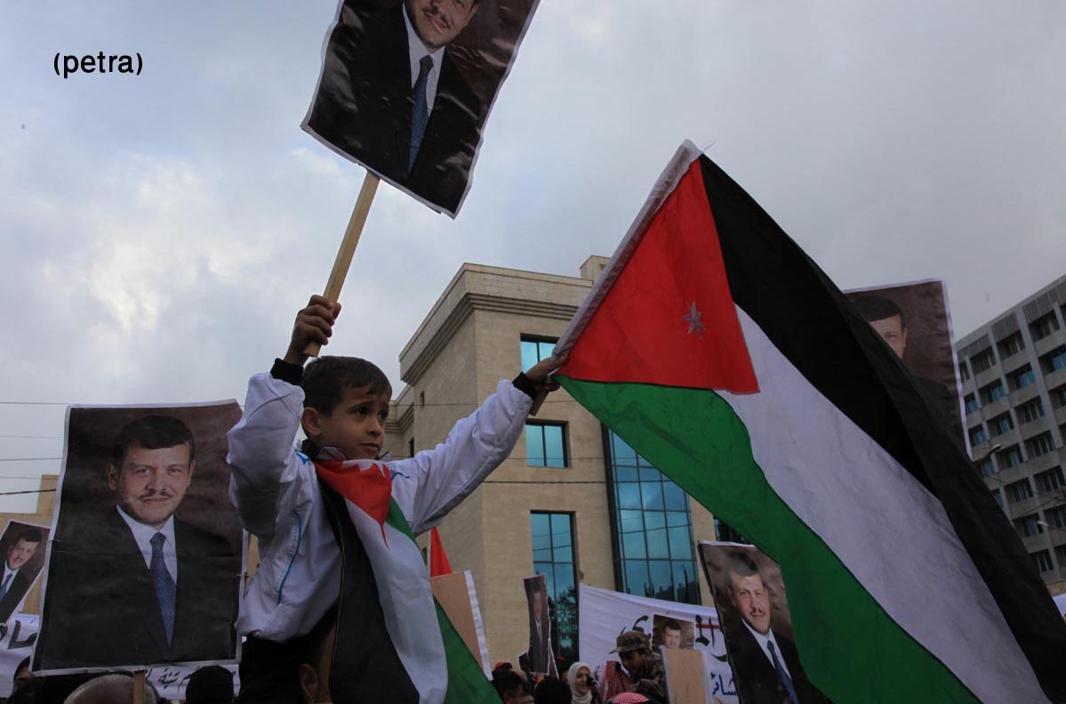 فعاليات شبابية وشعبية مؤيدة للوطن والقيادة الهاشمية