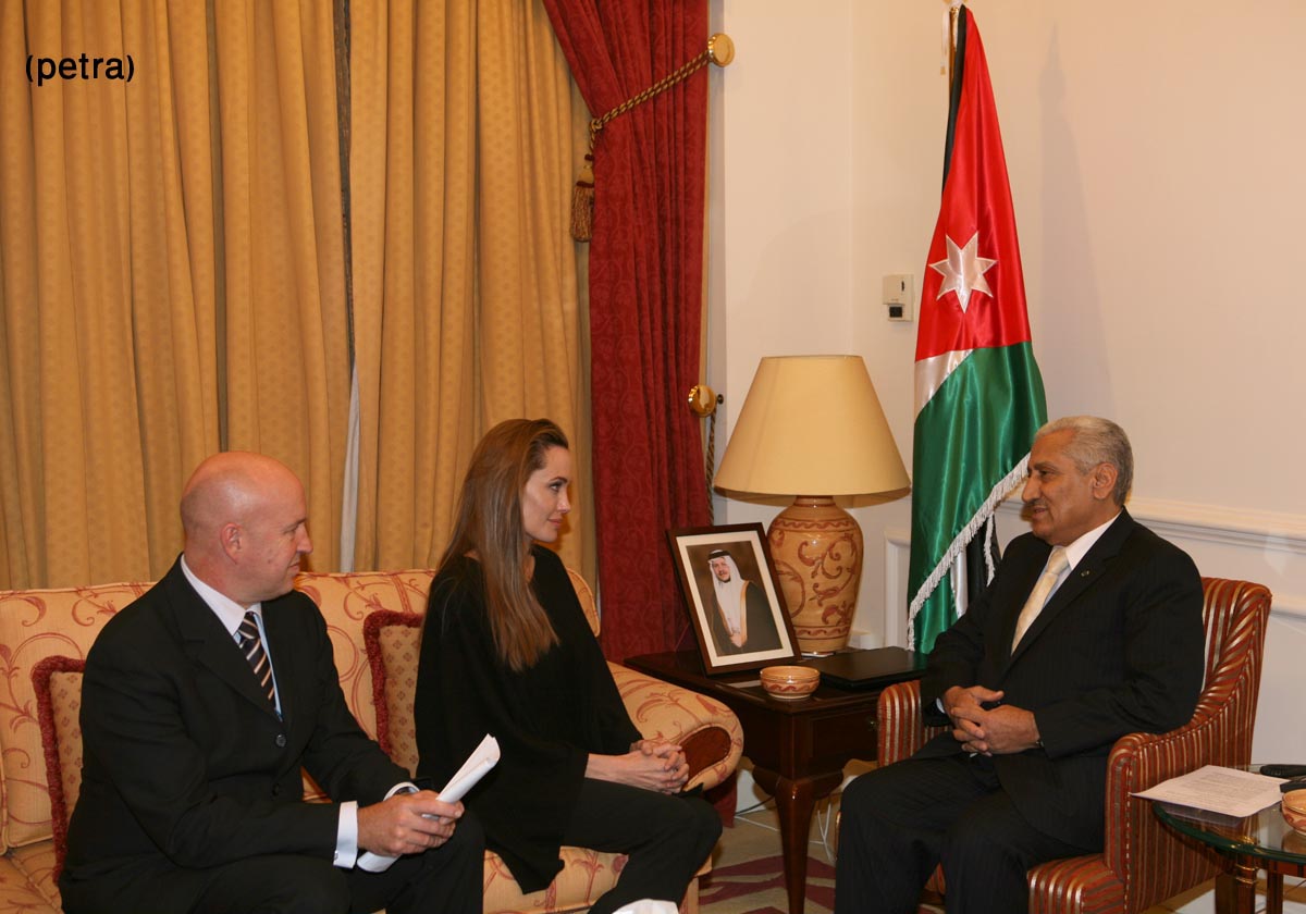 رئيس الوزراء يستقبل المبعوثة الخاصة للمفوض السامي لشؤون اللاجئين