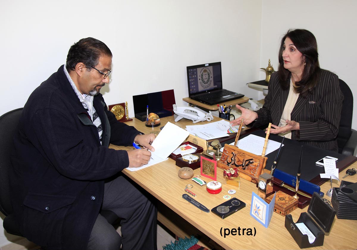 كلداني:خطة جائزة الحسن للشباب لعام 2012 انجزت بالكامل