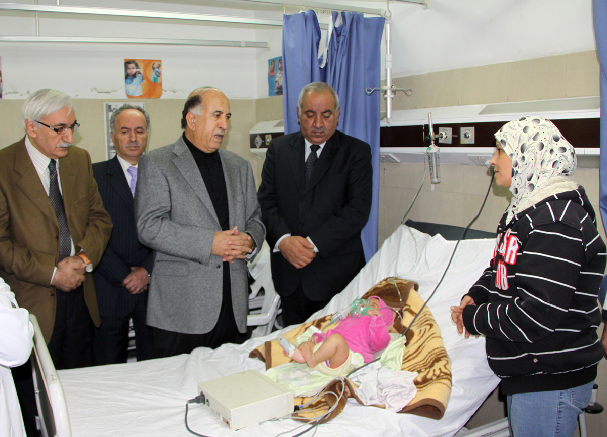 وزير الصحة يتفقد مستشفى الحسين الحكومي في السلط