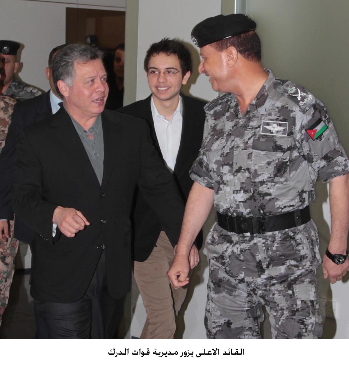 القائد الاعلى يزور مديرية قوات الدرك