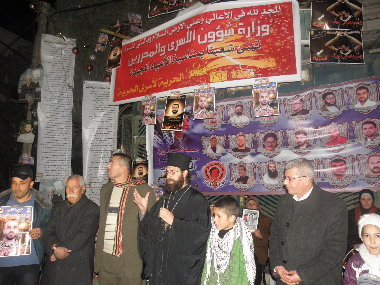 بيت لحم تضيء شجرة "ميلاد الحرية" تضامنا مع الاسرى