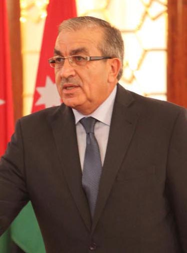 وزير المياه: العام الحالي سيشهد الانتهاء من مشكلة شركات الجنوب