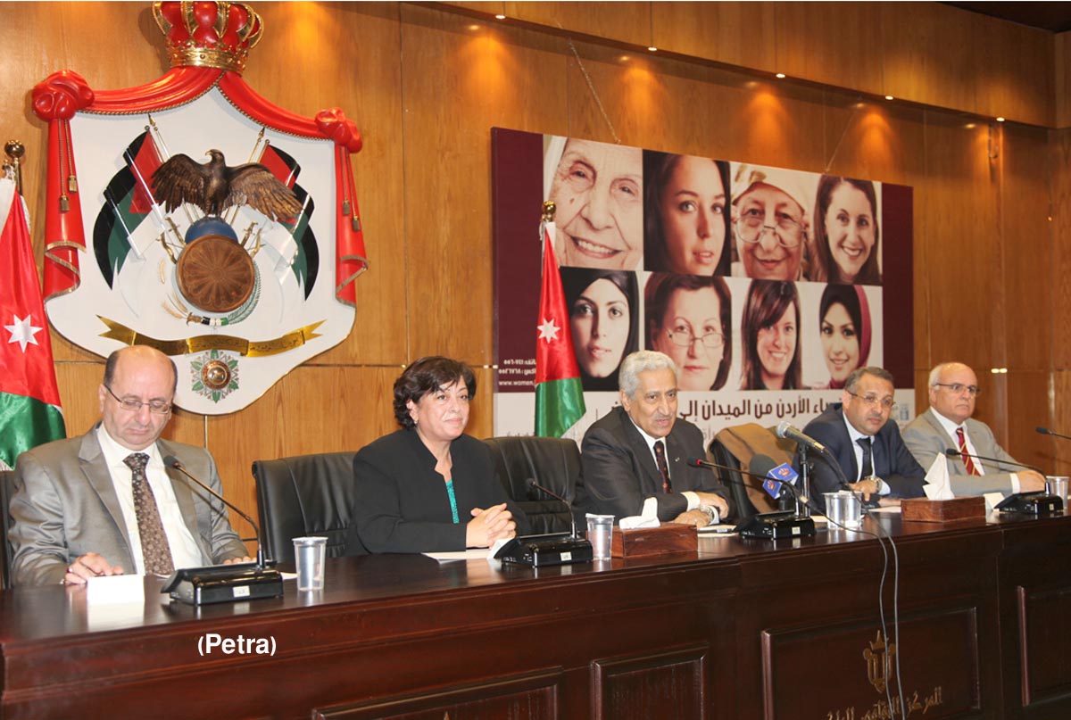 رئيس الوزراء: الديمقراطية لا تعرف مقاطعة الانتخابات