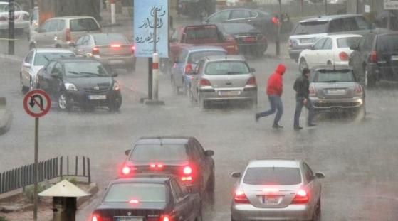 وفاتان و 27 جريحا في عاصفة تضرب لبنان