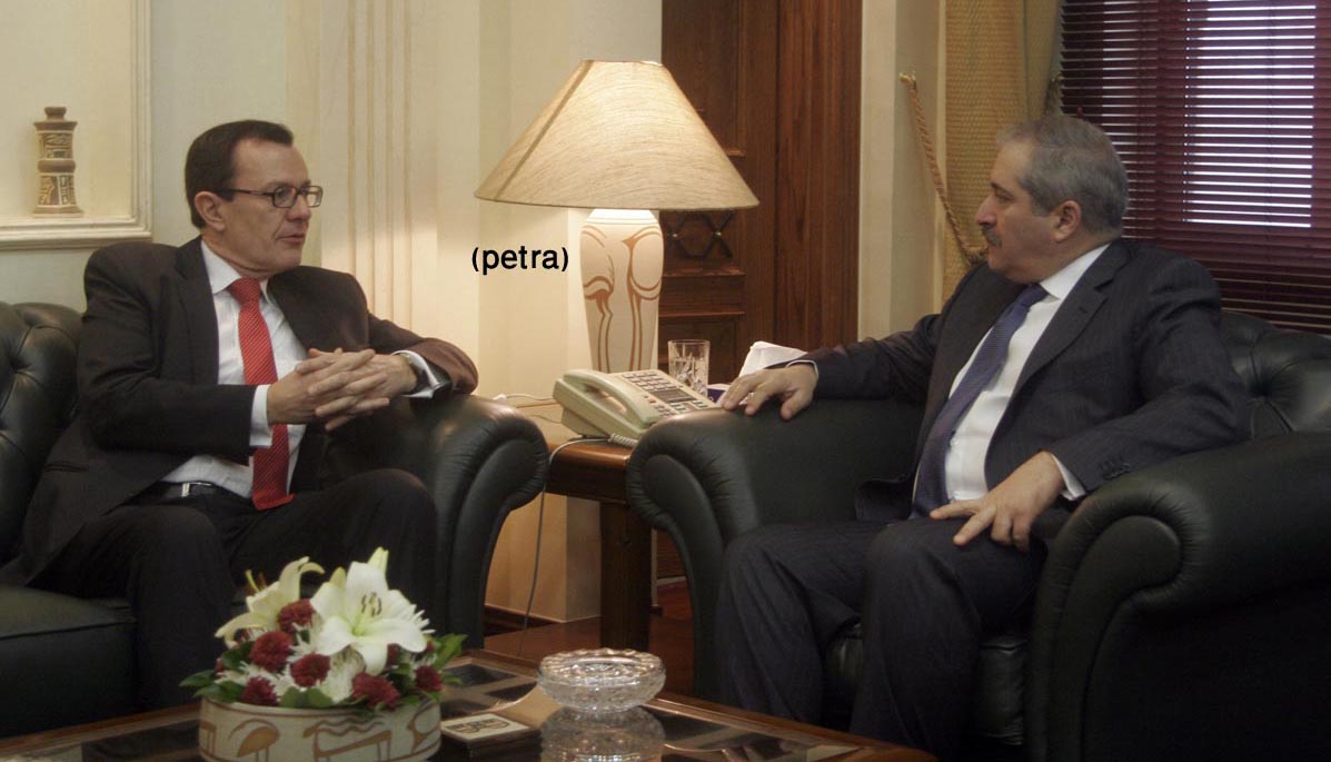 جودة يلتقي المبعوث الاوروبي لعملية السلام