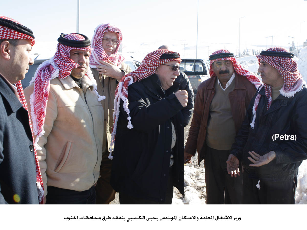 الكسبي يتفقد طرق محافظات الجنوب ومطار الملكة علياء الدولي (مصور)