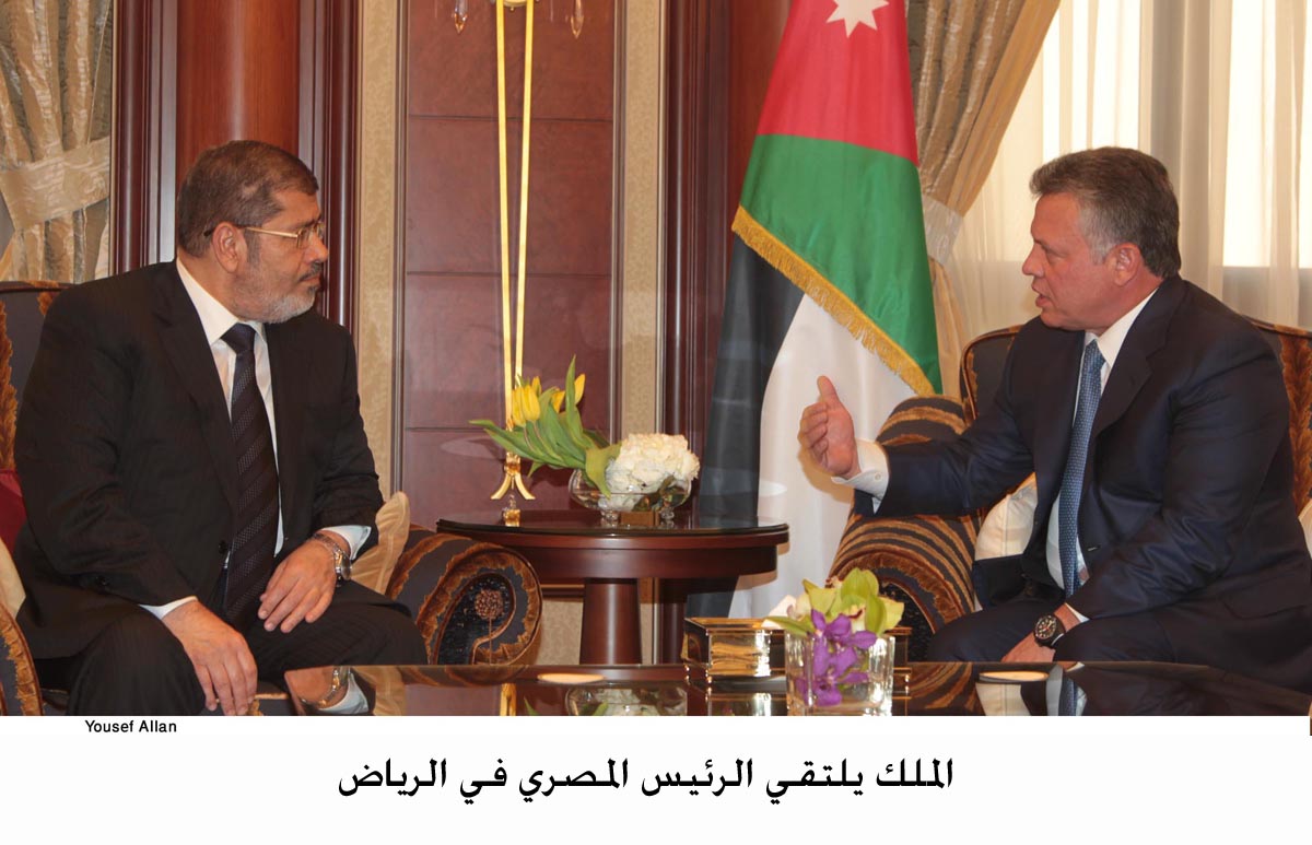 الملك يلتقي الرئيس المصري في الرياض