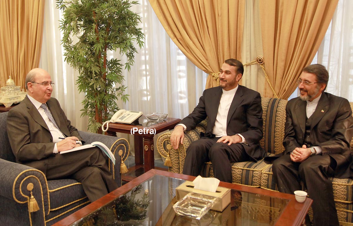 المصري يستقبل مسؤولا ايرانيا