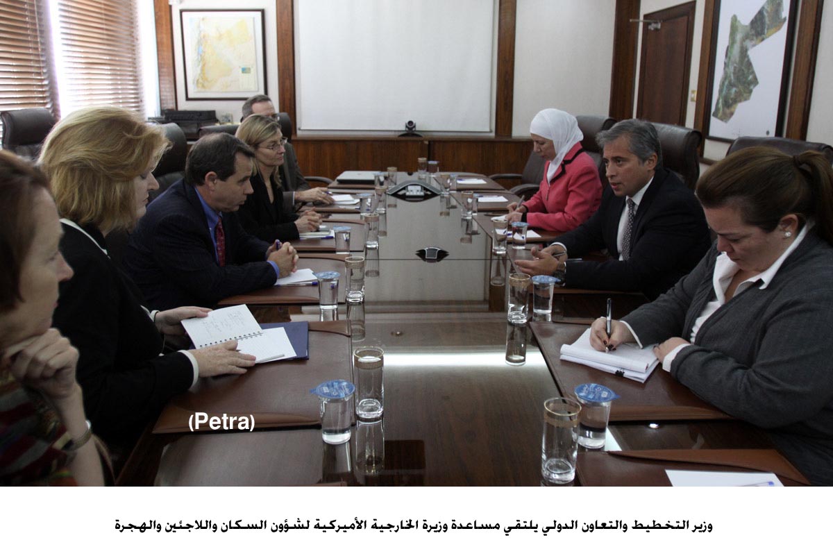 حسان يلتقي مساعدة وزيرة الخارجية الأميركية لشؤون السكان واللاجئين والهجرة