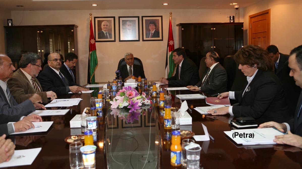 النسور يزور هيئة الطاقة الذرية