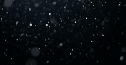 الظروف الجوية تجبر اندية الكرة على التوجه للصالات المغلقة