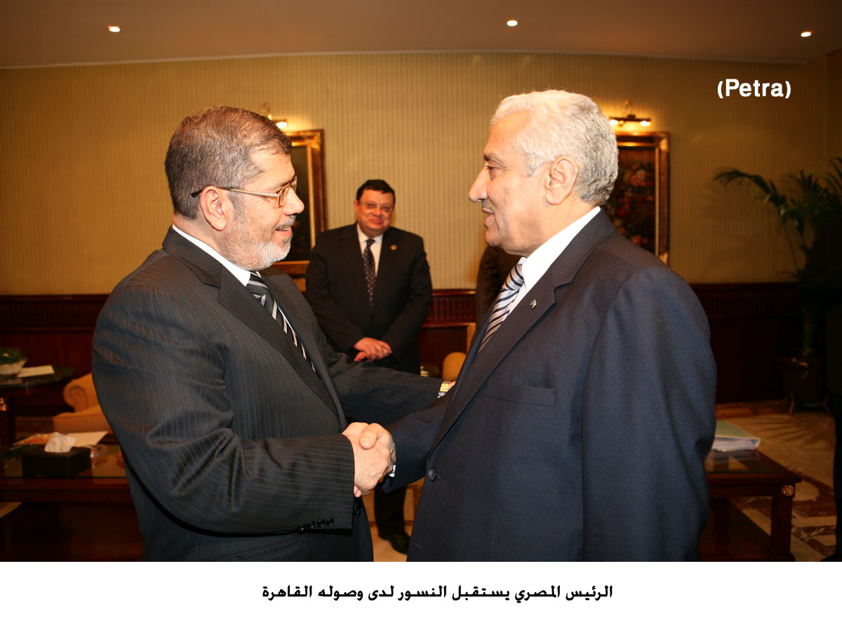 الاردن يشارك في القمة الاسلامية بوفد برئاسة النسور