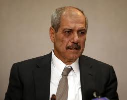 الملك يكلف رئيس الديوان الملكي الهاشمي البدء بالمشاورات مع النواب لتشكيل الحكومة البرلمانية