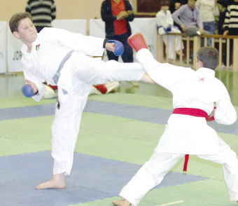 نتائج فحص ترقية الكراتيه للاحزمة السوداء