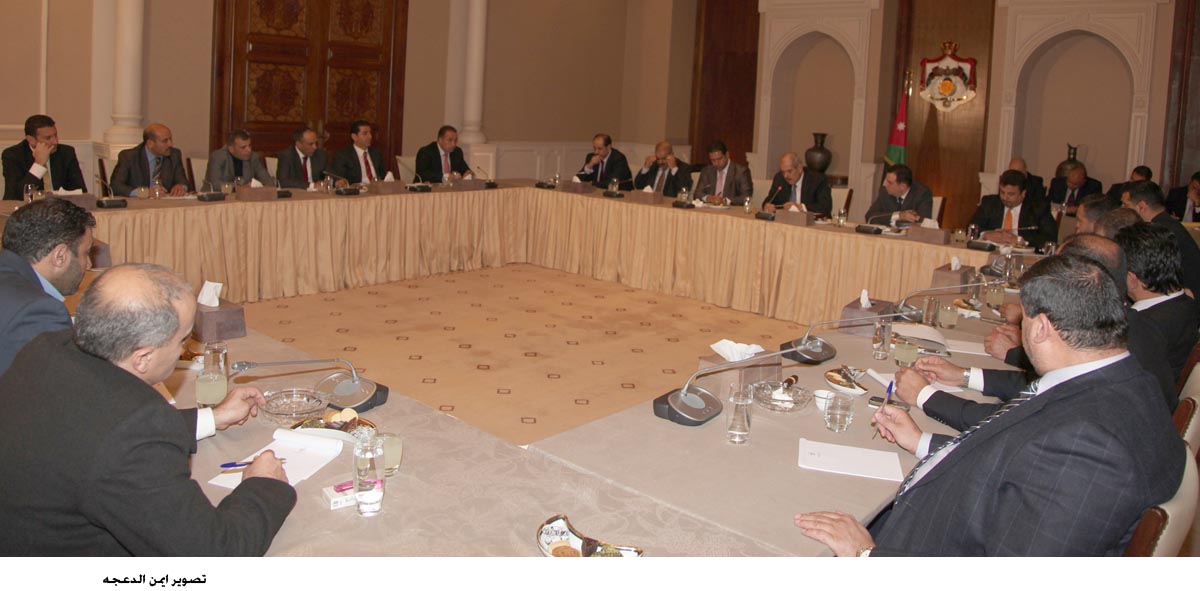 الطراونة يواصل مشاوراته مع مجلس النواب للوصول إلى توافق لاختيار رئيس الوزراء