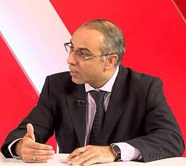 الوزني يؤكد قدرة الاقتصاد الوطني على تجاوز التحديات