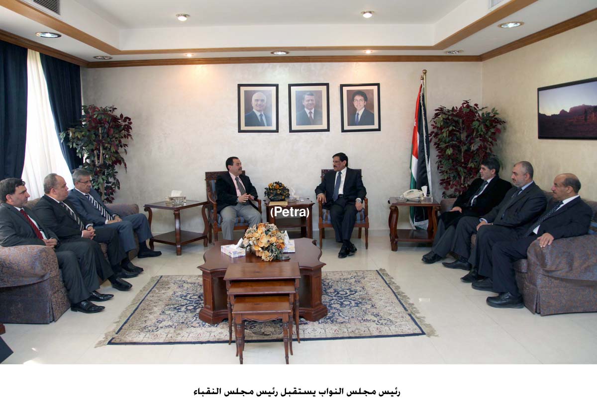 السرور يستقبل رئيس مجلس النقباء