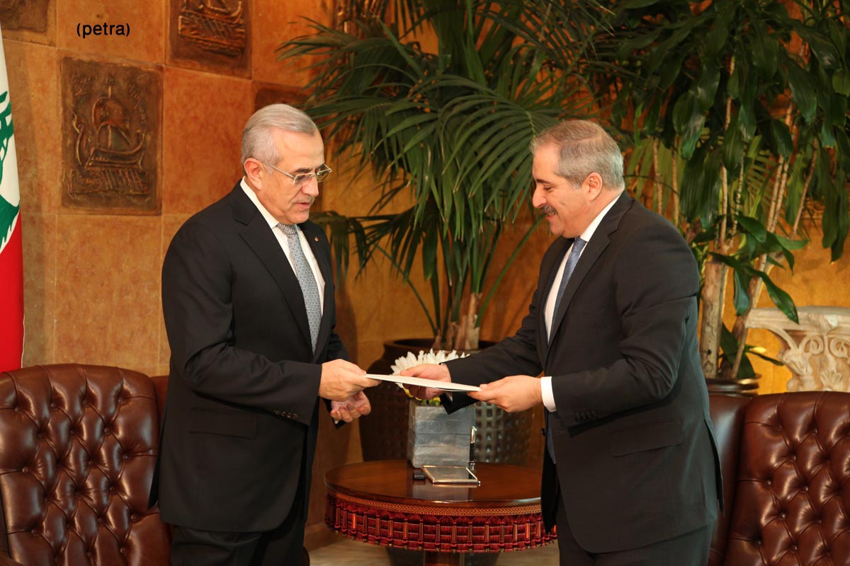 Judeh conveys message from King to Lebanese president
