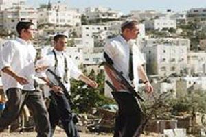 مستوطنون يقتحمون المنطقة الشرقية من نابلس شمال الضفة الغربية