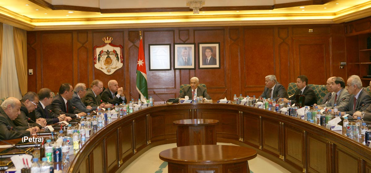 النسور يلتقي وفدا من جمعية رجال الاعمال الاردنيين