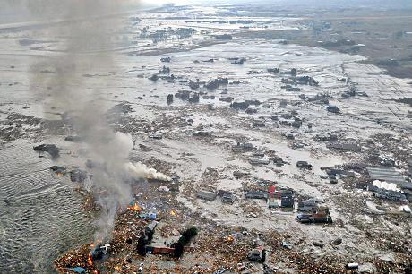 اليابان تحيي الذكرى الثانية لزلزال وتسونامي 11 اذار