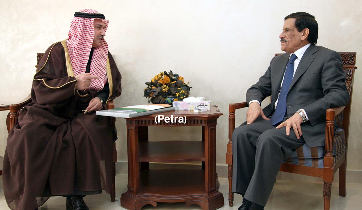 Srour discusses ties with ambassadors of Saudi Arabia, Azerbaijan