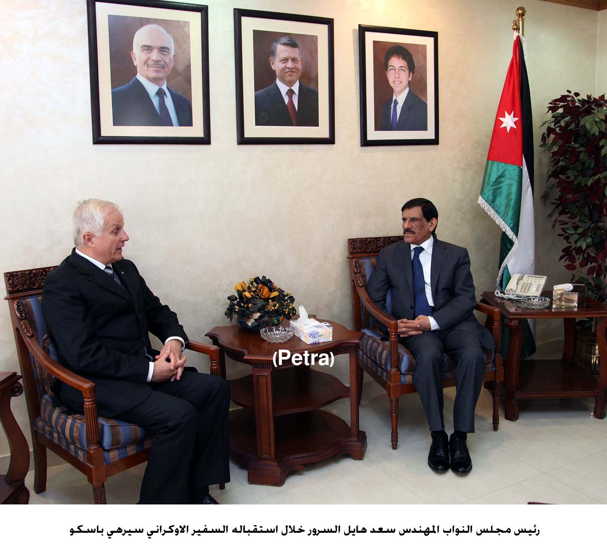 السرور يبحث مع السفيرين اليوناني والاوكراني التعاون الثنائي