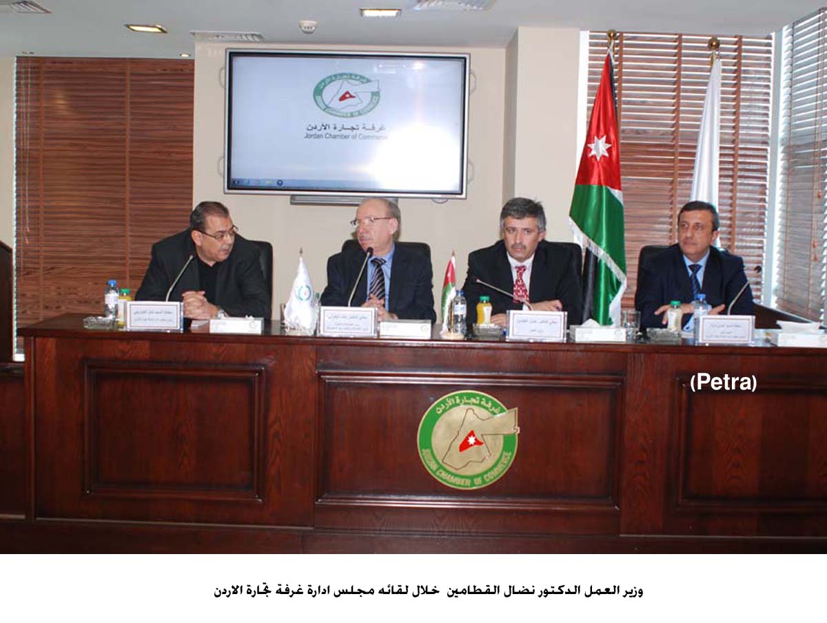 وزير العمل: جادون بمعالجة ملف العمالة السورية المخالفة